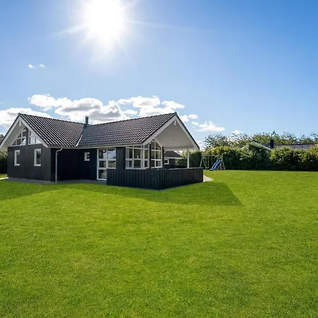 4 Bedroom Awesome In Løkken